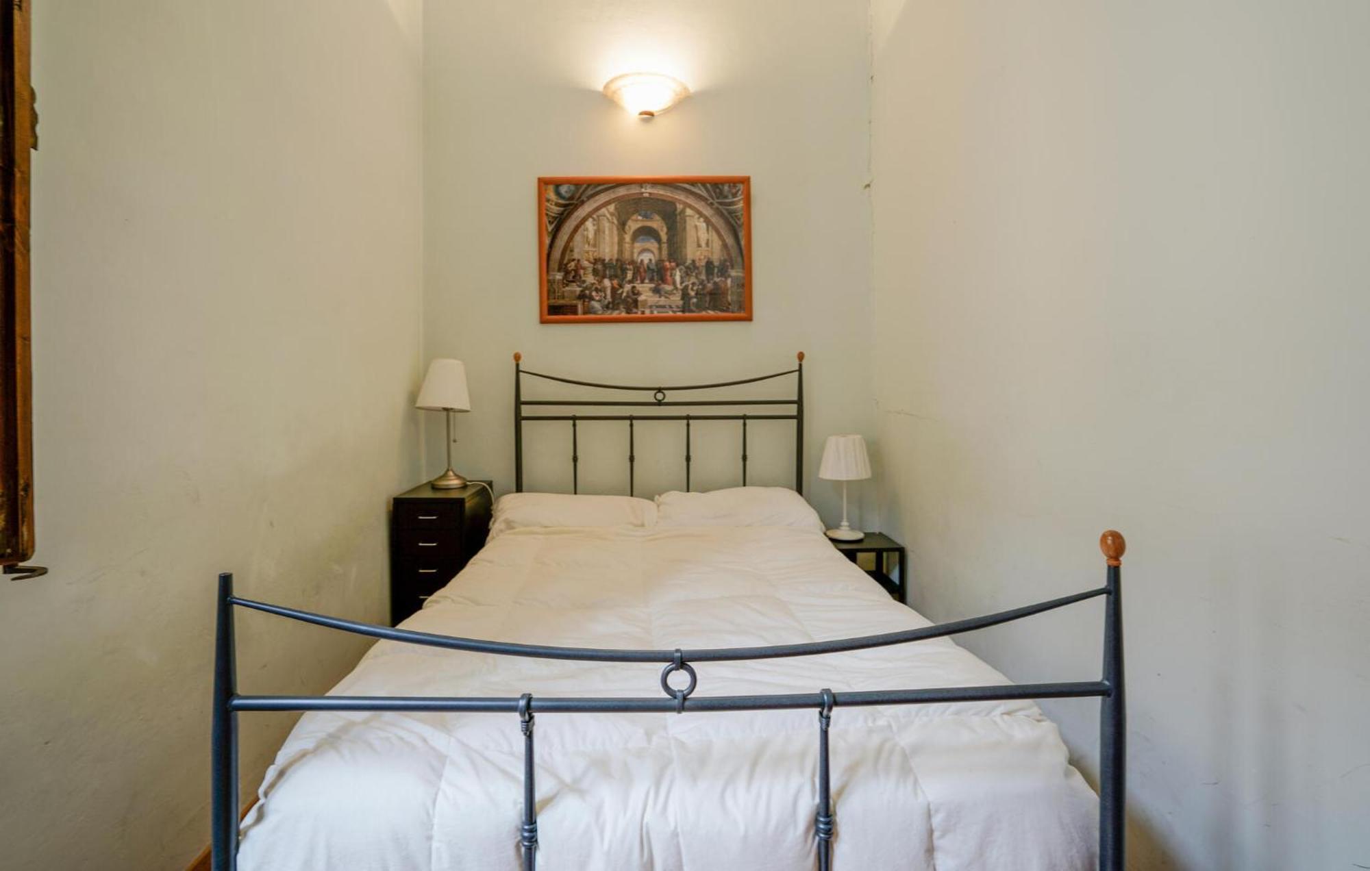 2 Bedroom Cozy In