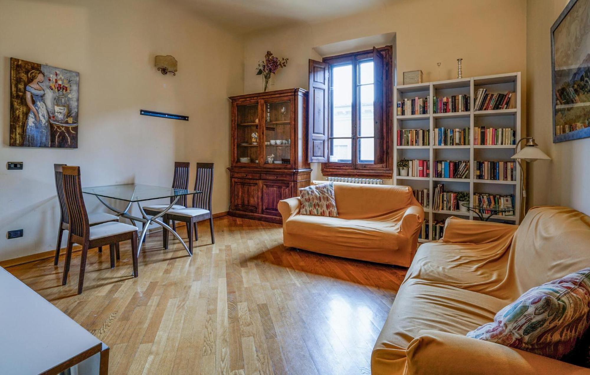 2 Bedroom Cozy In Apartment *
